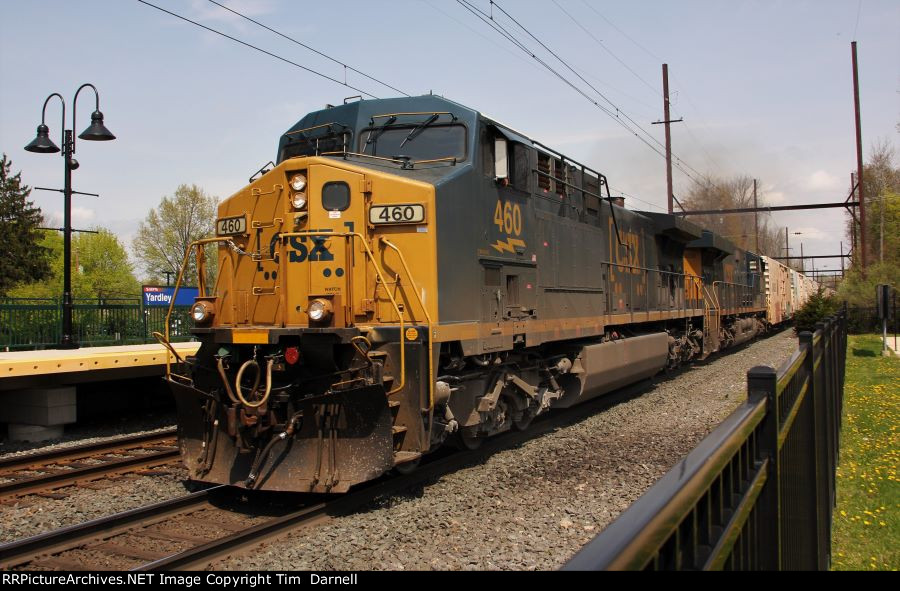 CSX 460 leads Q409